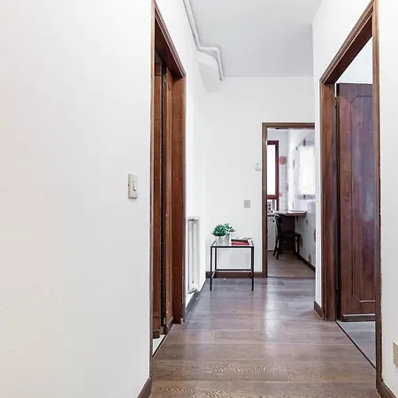 Venezia-San Marco View On Luxury Shopping Street Apartment Exterior photo