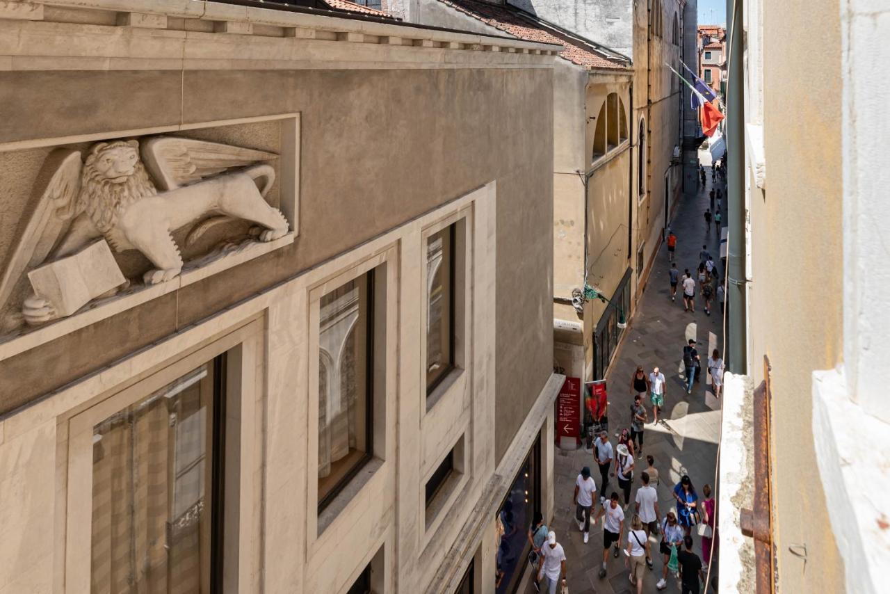 Venezia-san Marco View On Luxury Shopping Street Apartment *